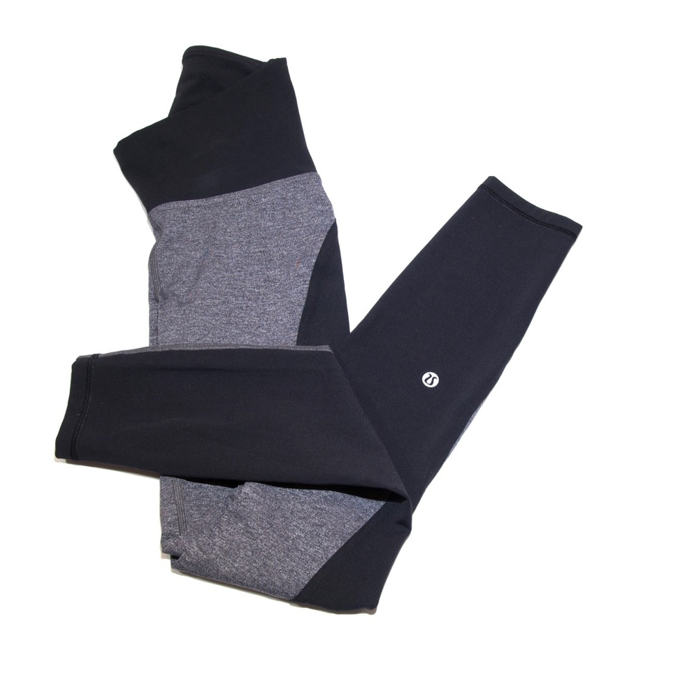 Limited edition Lululemon Train Times 7/8 pant